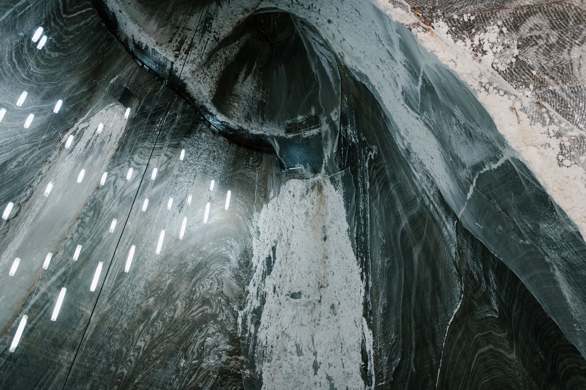 Pompage inondation cave équipe à Asnières-sur-Seine